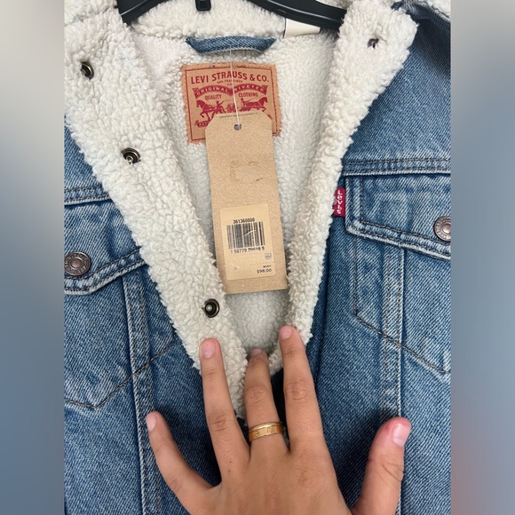 NWT Levi’s Original Trucker Jacket - Picture 3 of 6